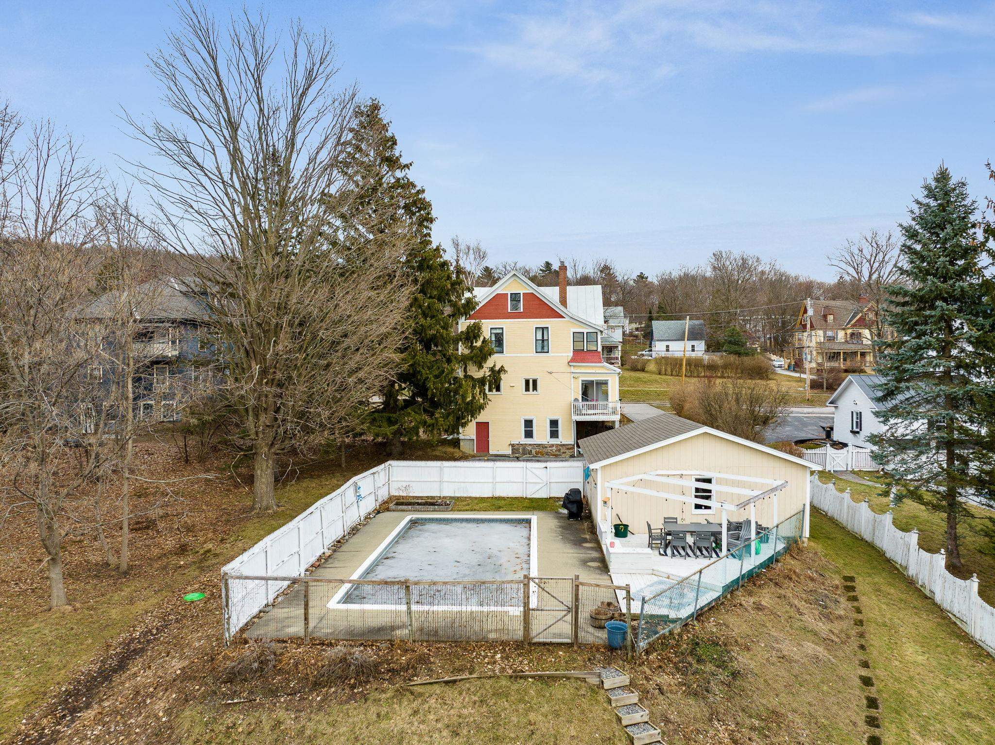 92 High Street St. Albans, VT 05478 - Photo 38 of 53