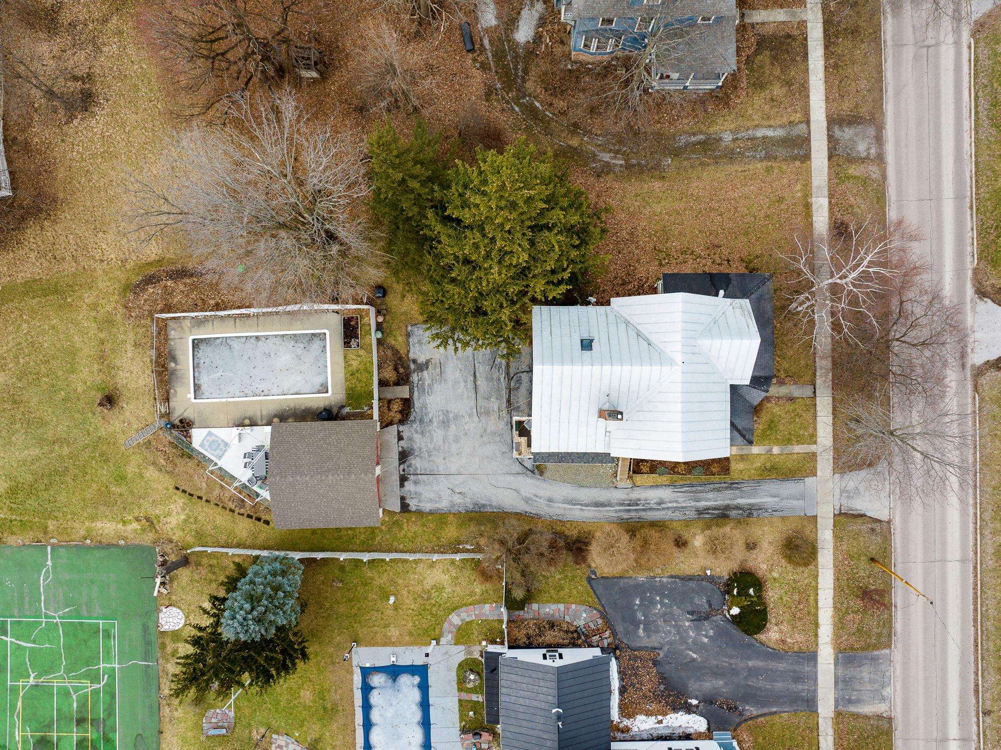 92 High Street St. Albans, VT 05478 - Photo 40 of 53