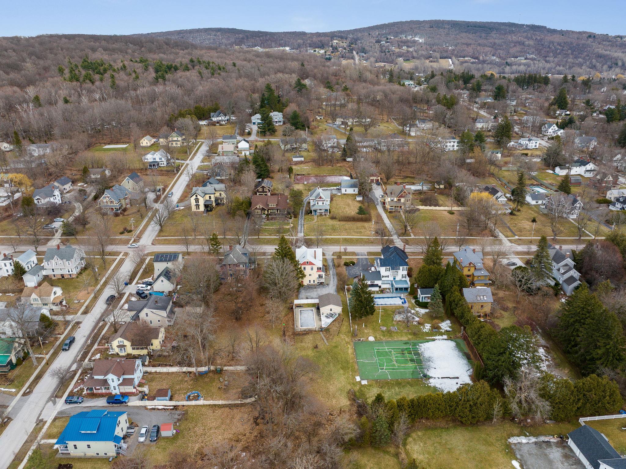 92 High Street St. Albans, VT 05478 - Photo 44 of 53