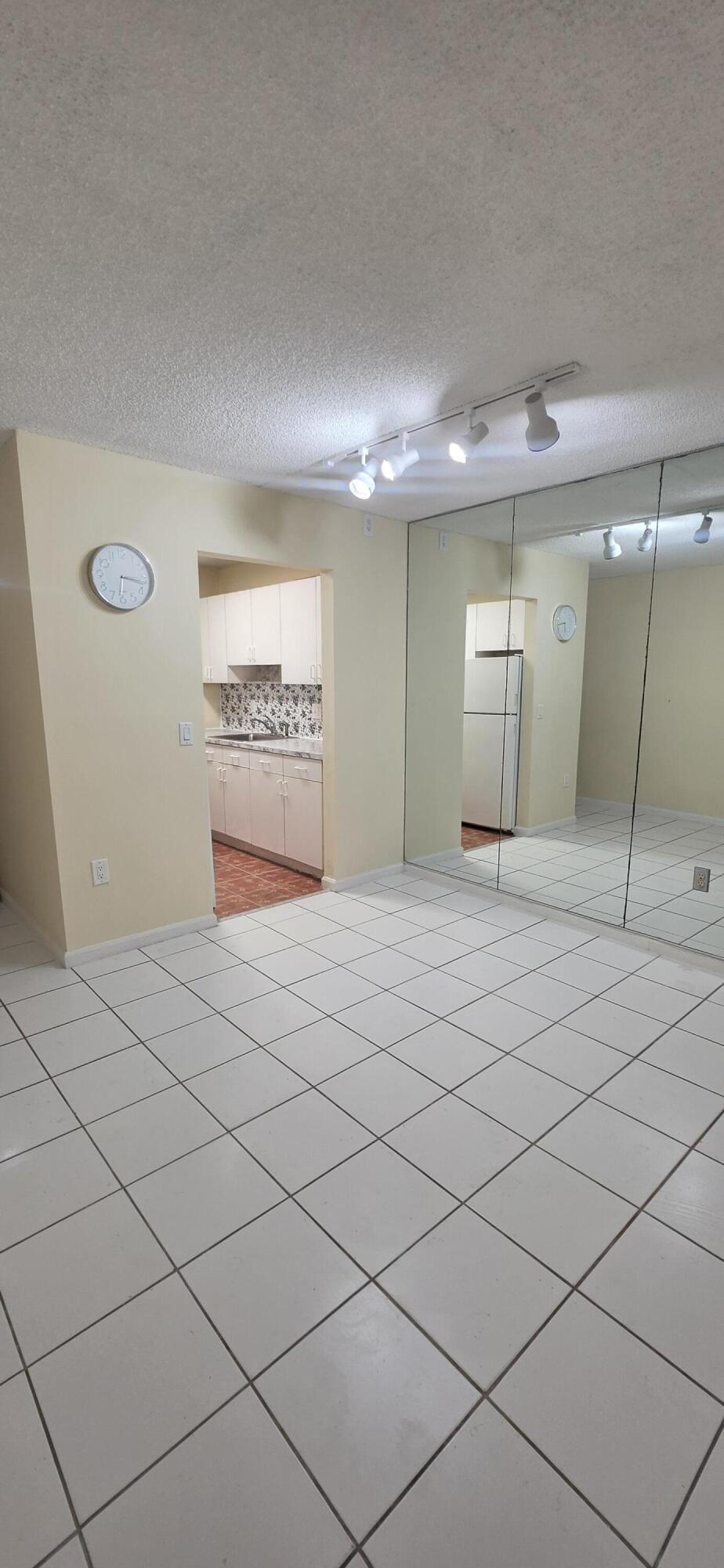 600 Southwest 2nd Avenue, Unit 133D Boca Raton, FL 33432 - Photo 13 of 18 Living area 4