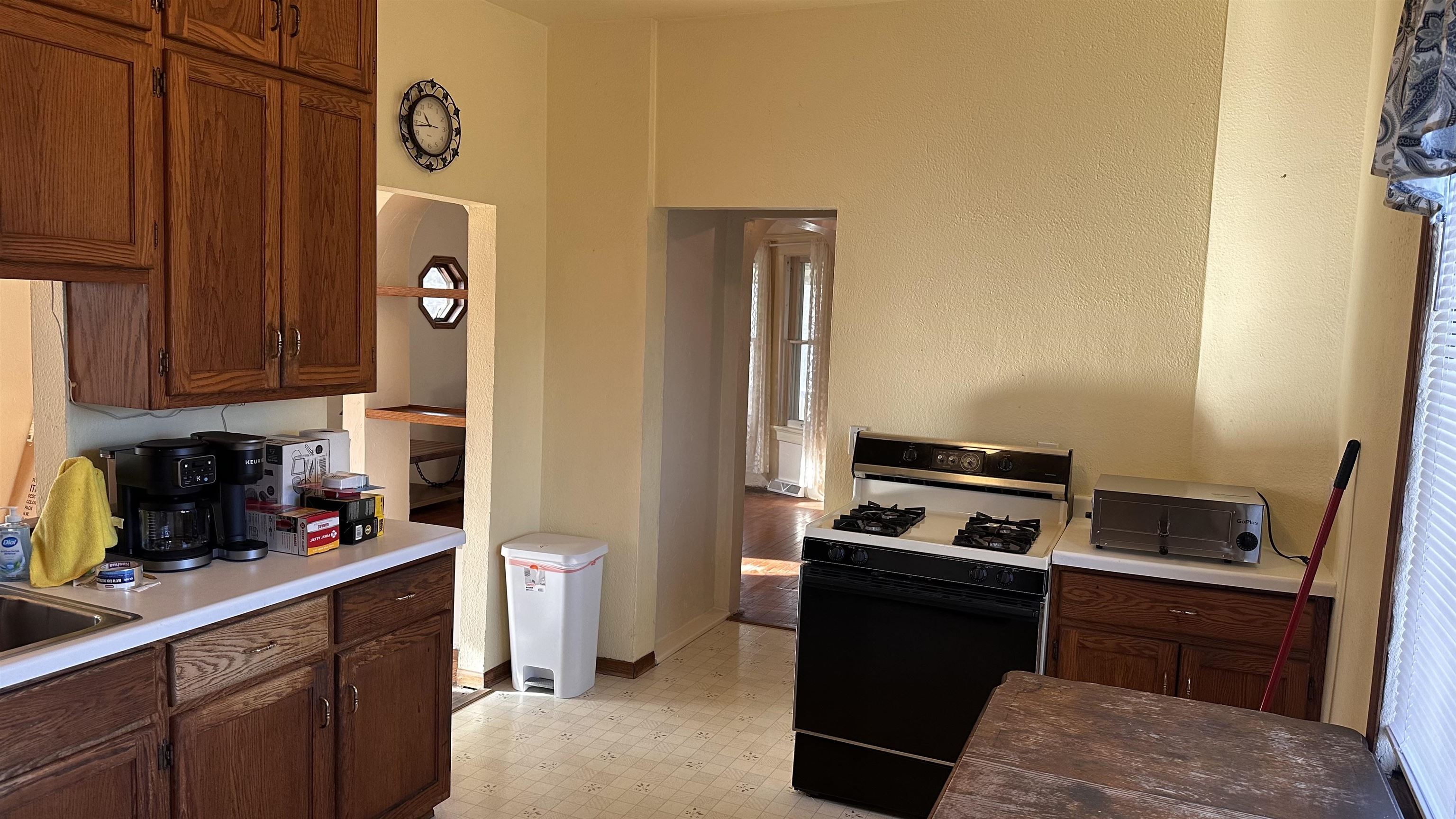 314 Summit Street Pulaski, WI 54162 - Photo 19 of 37