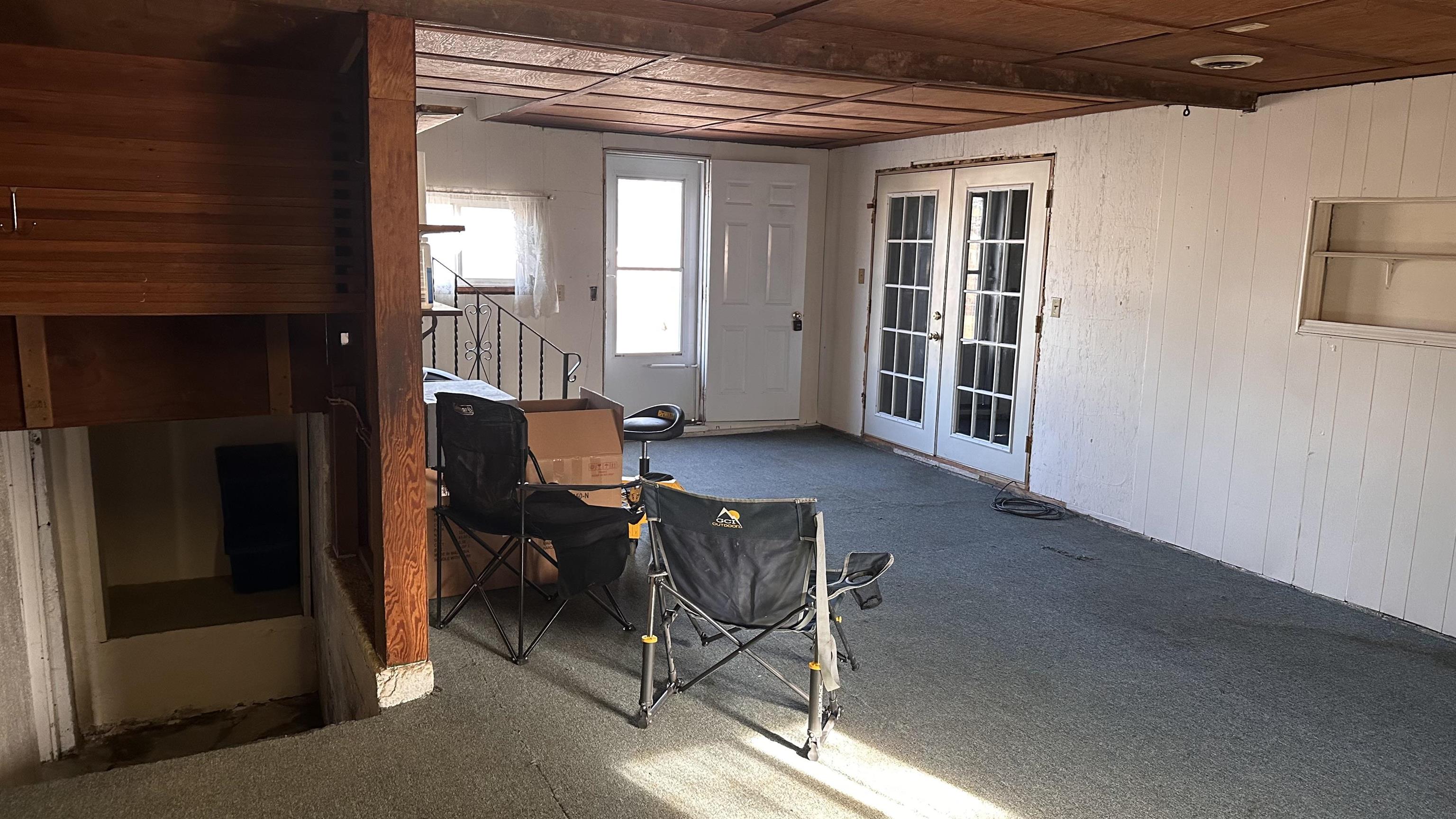 314 Summit Street Pulaski, WI 54162 - Photo 8 of 37