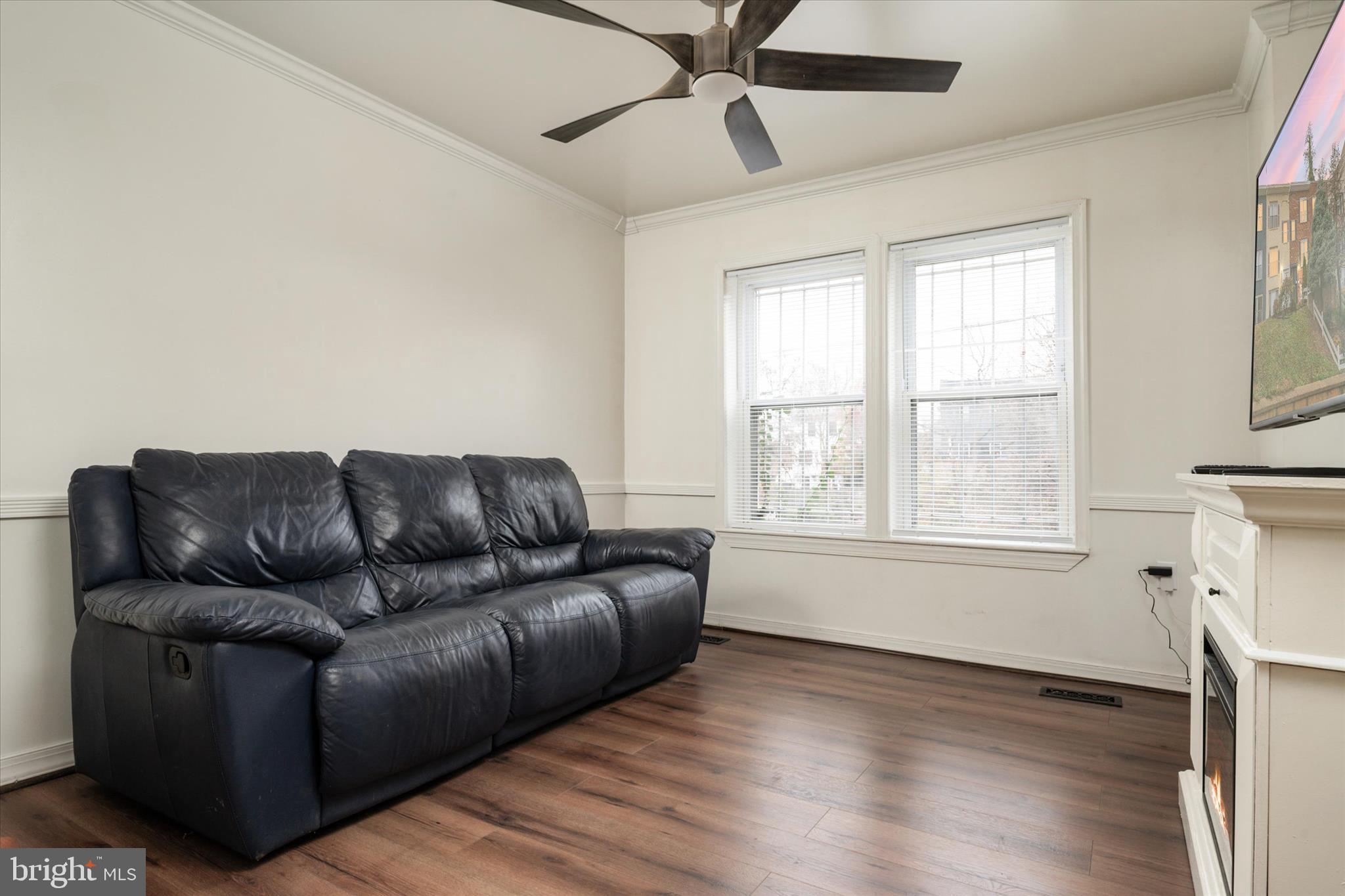 1353 Morris Road Southeast Washington, DC 20020 - Photo 7 of 32 a living room with furniture and a window