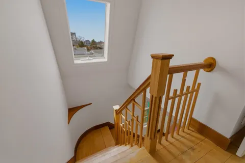 $859,000 | 17 Commercial Street, Kittery, ME 03904