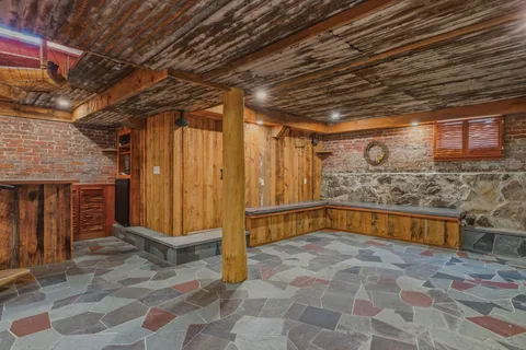 $859,000 | 17 Commercial Street, Kittery, ME 03904
