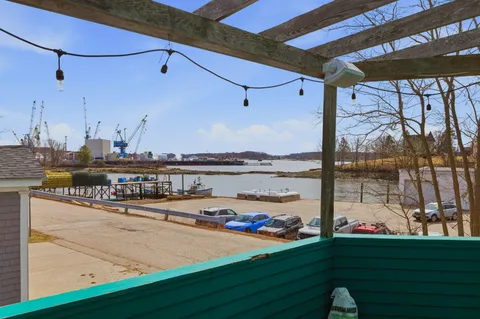 $859,000 | 17 Commercial Street, Kittery, ME 03904