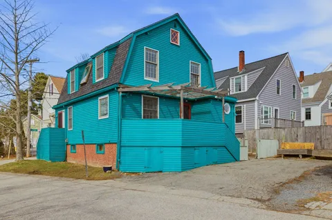 $859,000 | 17 Commercial Street, Kittery, ME 03904