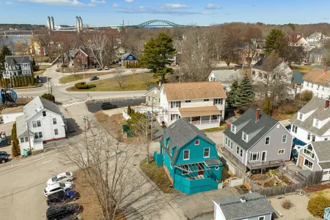 $859,000 | 17 Commercial Street, Kittery, ME 03904