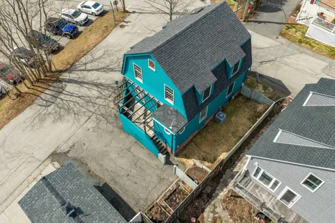 $859,000 | 17 Commercial Street, Kittery, ME 03904