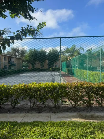 $2,390 | 6031 10th Avenue North, Unit 217, Greenacres, FL 33463