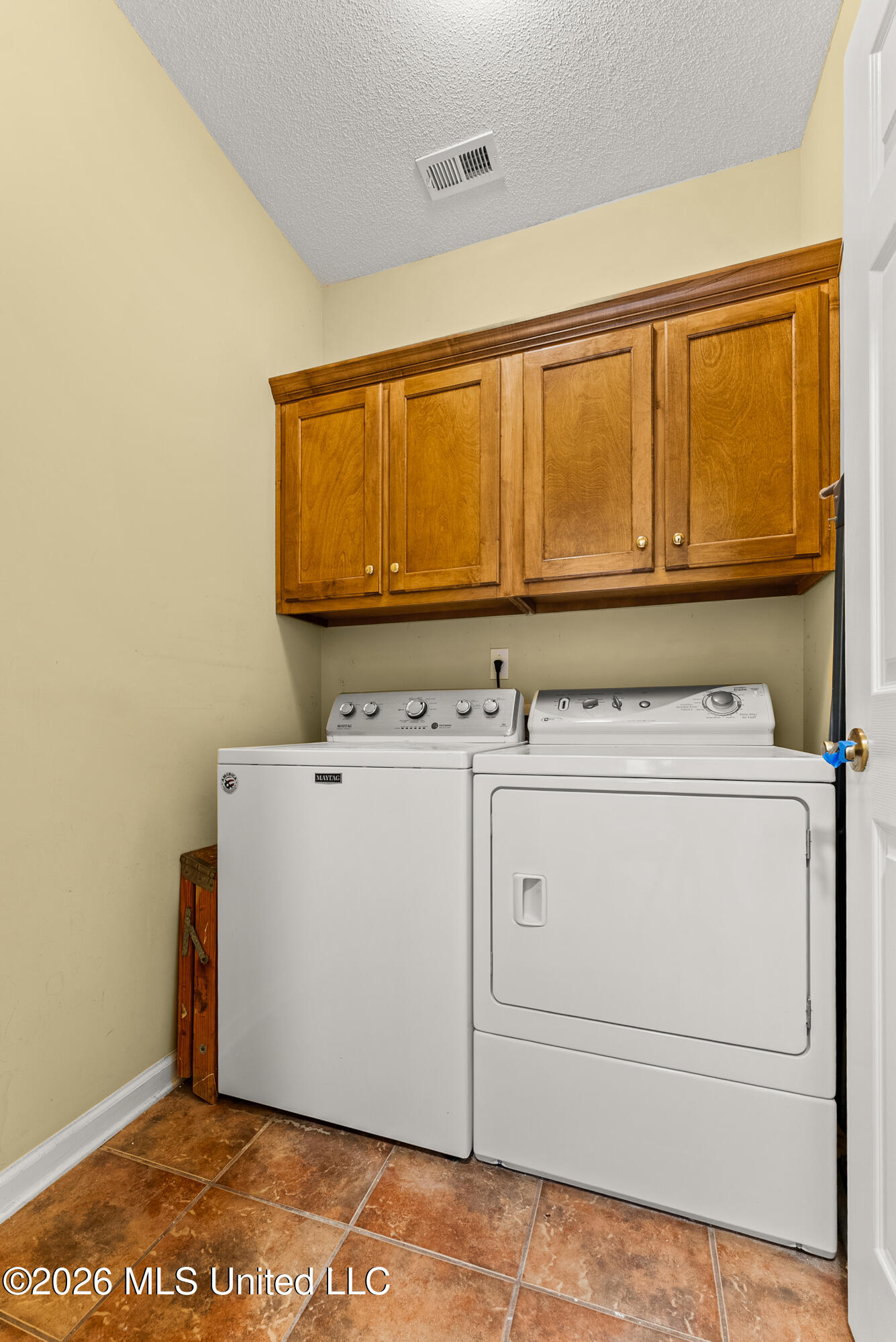 1144 Martin Circle North Hernando, MS 38632 - Photo 19 of 24 Laundry Room