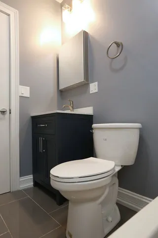 $629,900 | 6243 West Byron Street, Chicago, IL 60634