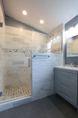 $629,900 | 6243 West Byron Street, Chicago, IL 60634