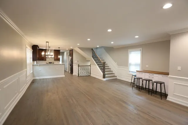 $629,900 | 6243 West Byron Street, Chicago, IL 60634