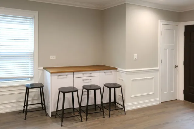 $629,900 | 6243 West Byron Street, Chicago, IL 60634