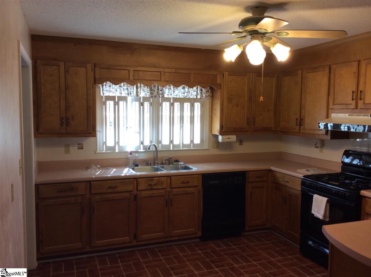 107 State Rd S-4-1053 Honea Path, SC 29654 - Photo 10 of 25