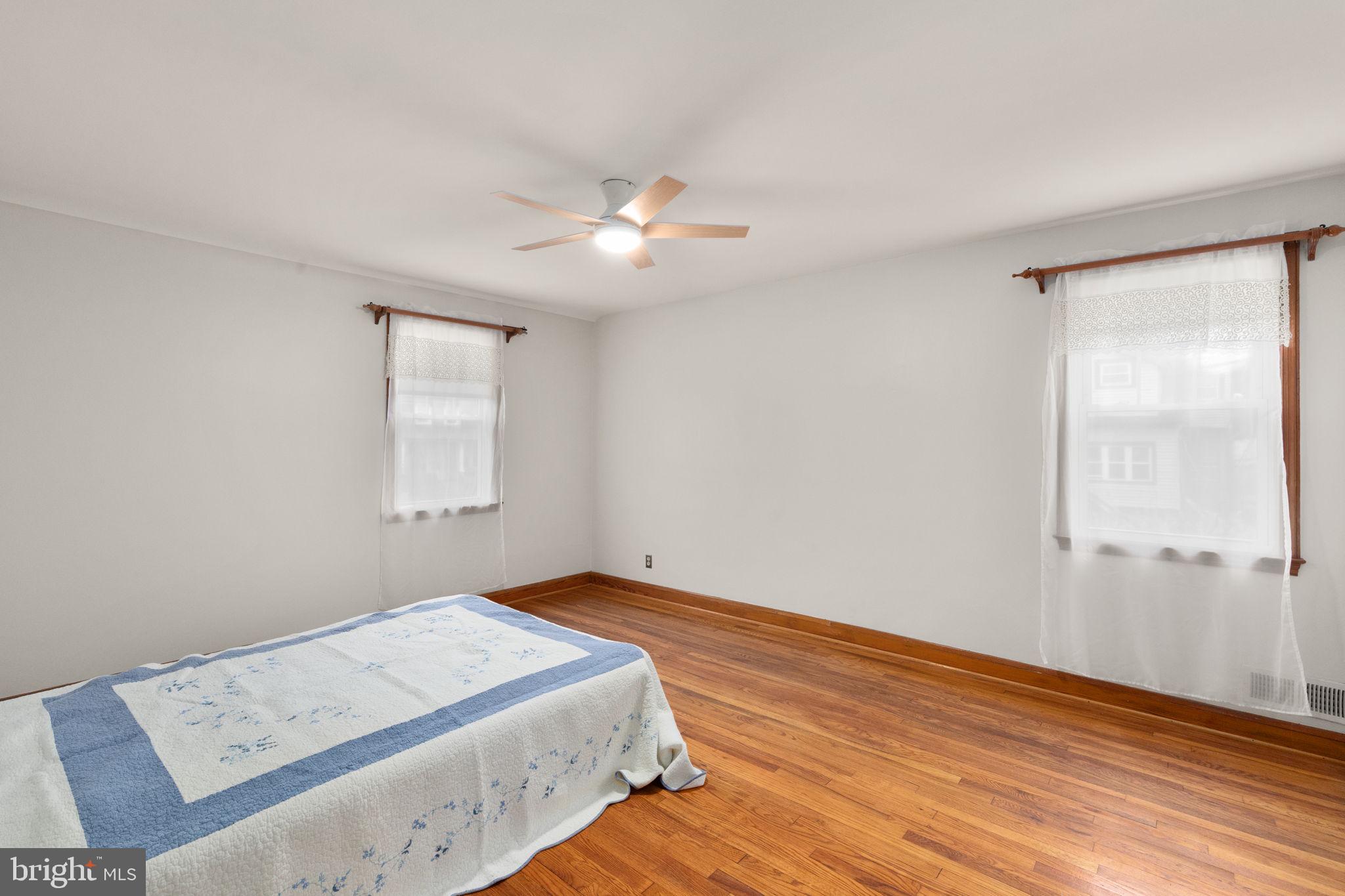 5204 Catalpha Road Baltimore, MD 21214 - Photo 14 of 21 Main Bedroom