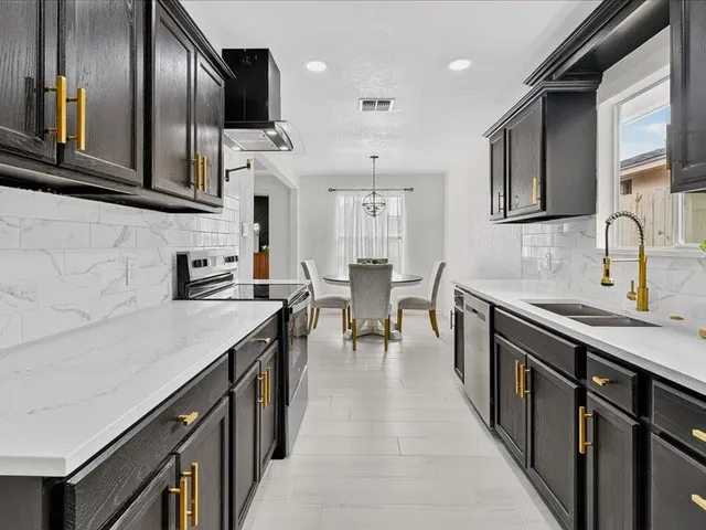 $280,000 | 5606 Palo Blanco Street, Corpus Christi, TX 78417