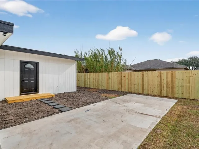 $280,000 | 5606 Palo Blanco Street, Corpus Christi, TX 78417