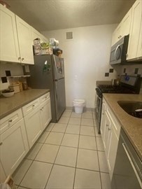 44 Washington Street, Unit 401 Brookline, MA 02445 - Photo 5 of 14