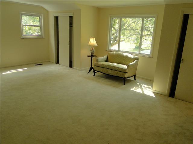 4520 Summit Ridge Road Upper Arlington, OH 43220 - Photo 4 of 16