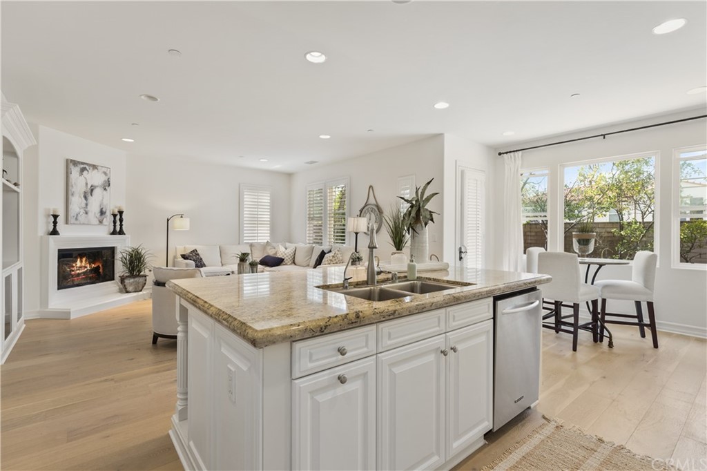 101 Ambiance Irvine, CA 92603 - Photo 4 of 5