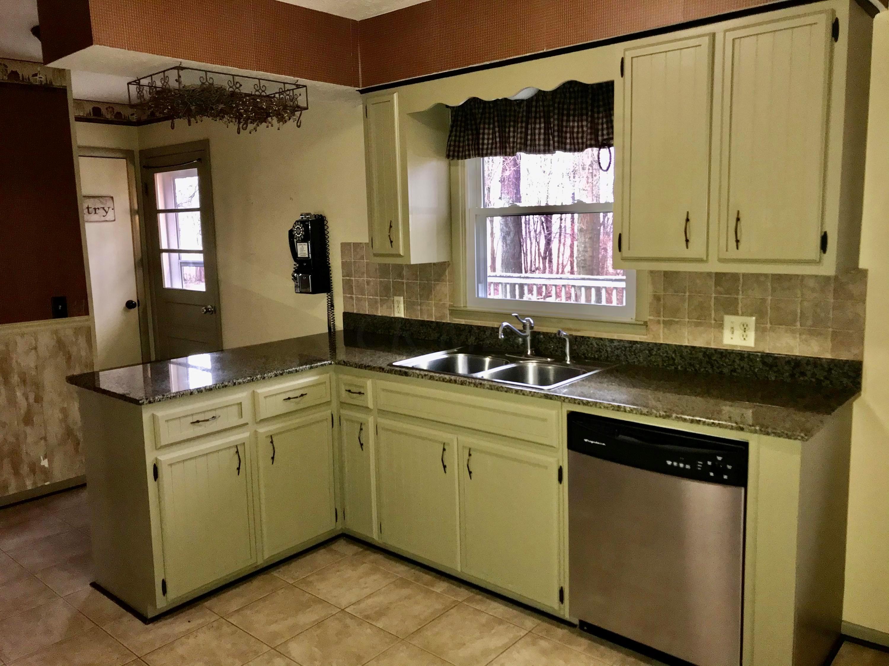 7814 Bowers Road Southwest Amanda, OH 43102 - Photo 9 of 24