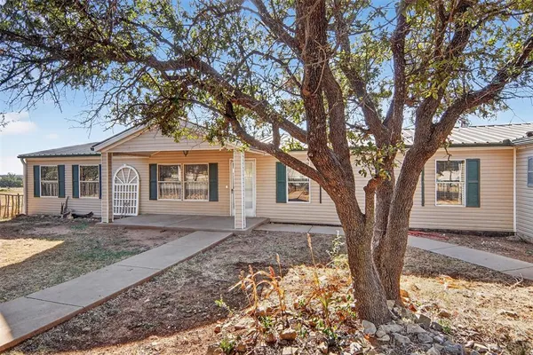 $325,000 | 4723 FM 1800, Breckenridge, TX 76424