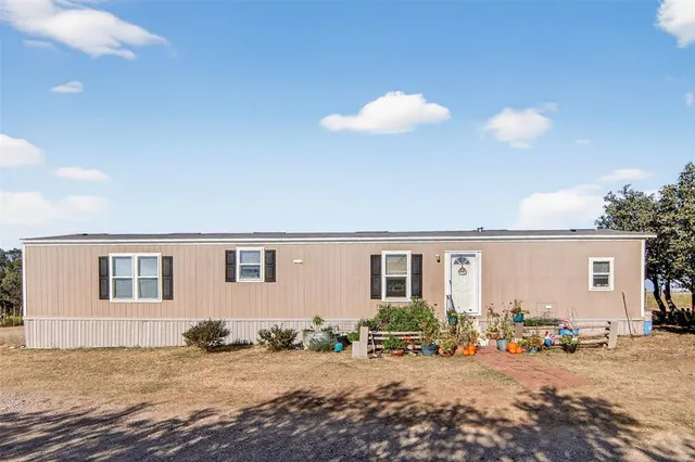 $345,000 | 4723 FM 1800, Breckenridge, TX 76424