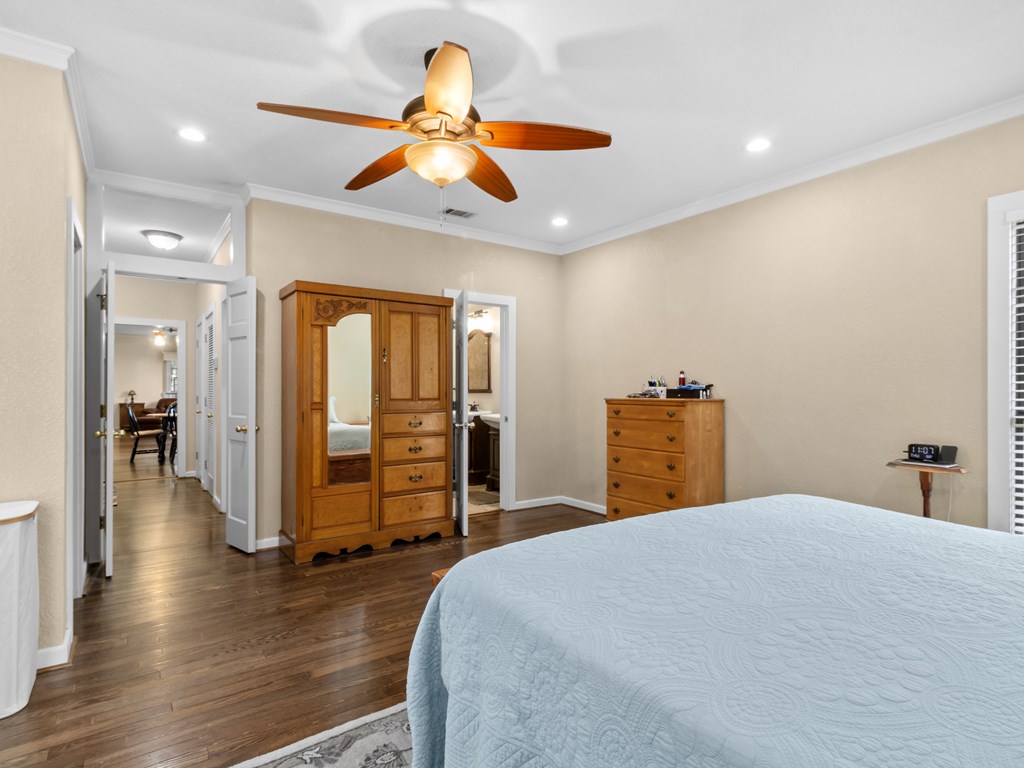 380 An County Road Palestine, TX 75803 - Photo 22 of 62