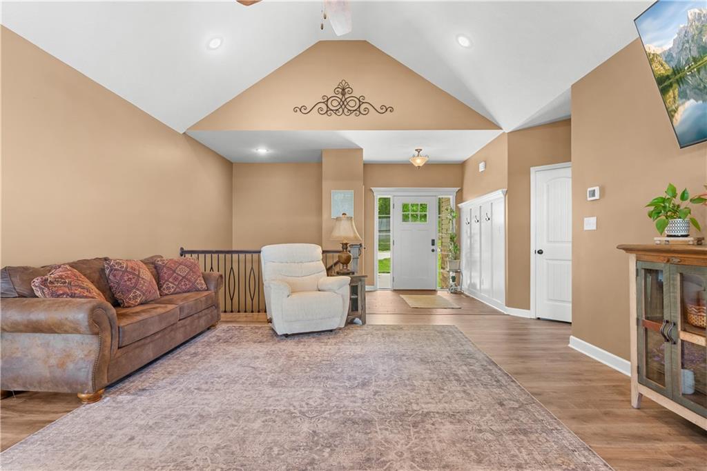 37006 East Church Road Oak Grove, MO 64075 - Photo 11 of 56