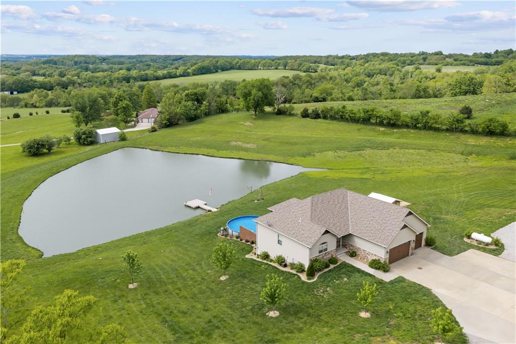 37006 East Church Road Oak Grove, MO 64075 - Photo 3 of 21