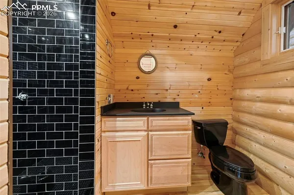 a view of an entryway