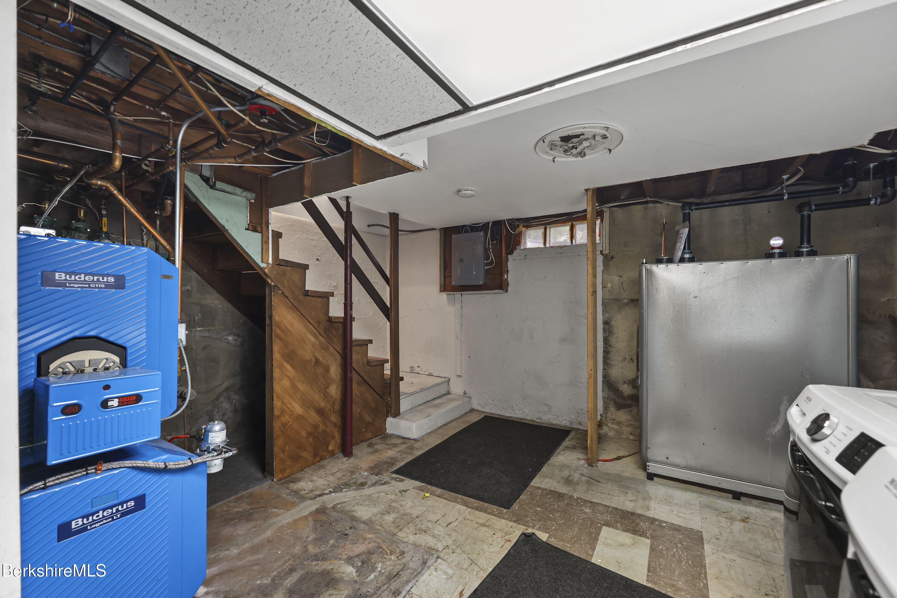 41 Deming Street Dalton, MA 01226 - Photo 29 of 35 a view of closet