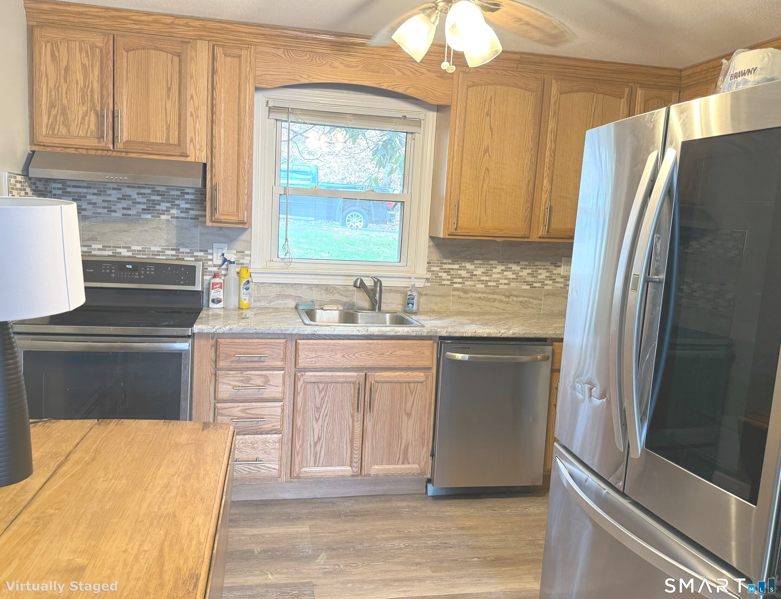 270 South Windham Road, Unit 68 Willimantic, CT 06226 - Photo 2 of 8 Actual appliance may be different, but very similar.