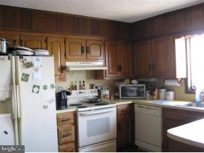 66 Parker Road Tuckerton, NJ 08087 - Photo 2 of 7