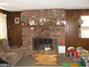 66 Parker Road Tuckerton, NJ 08087 - Photo 3 of 7