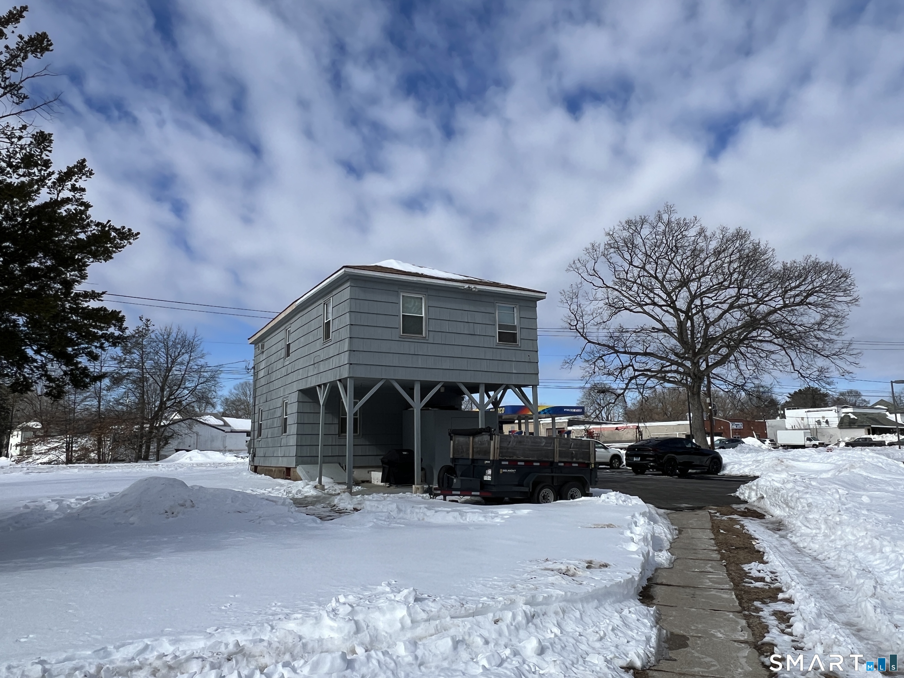 270 R East Street Plainville, CT 06062 - Photo 25 of 28 New Roof!
