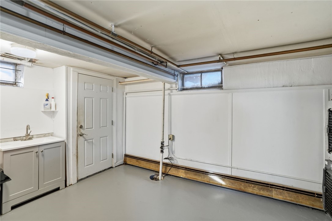48 Rowley Street Providence, RI 02909 - Photo 32 of 42
