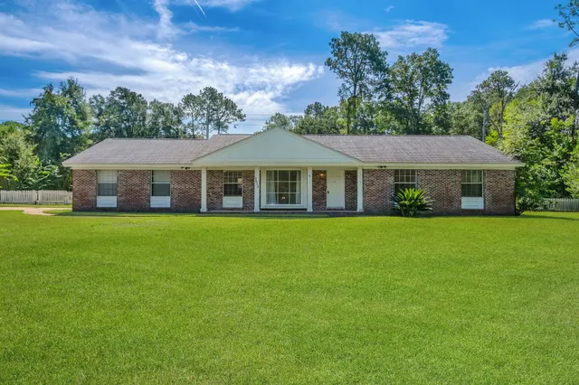 $425,000 | 2613 Killarney Way, Tallahassee, FL 32309