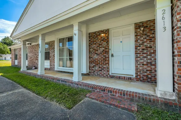 $425,000 | 2613 Killarney Way, Tallahassee, FL 32309