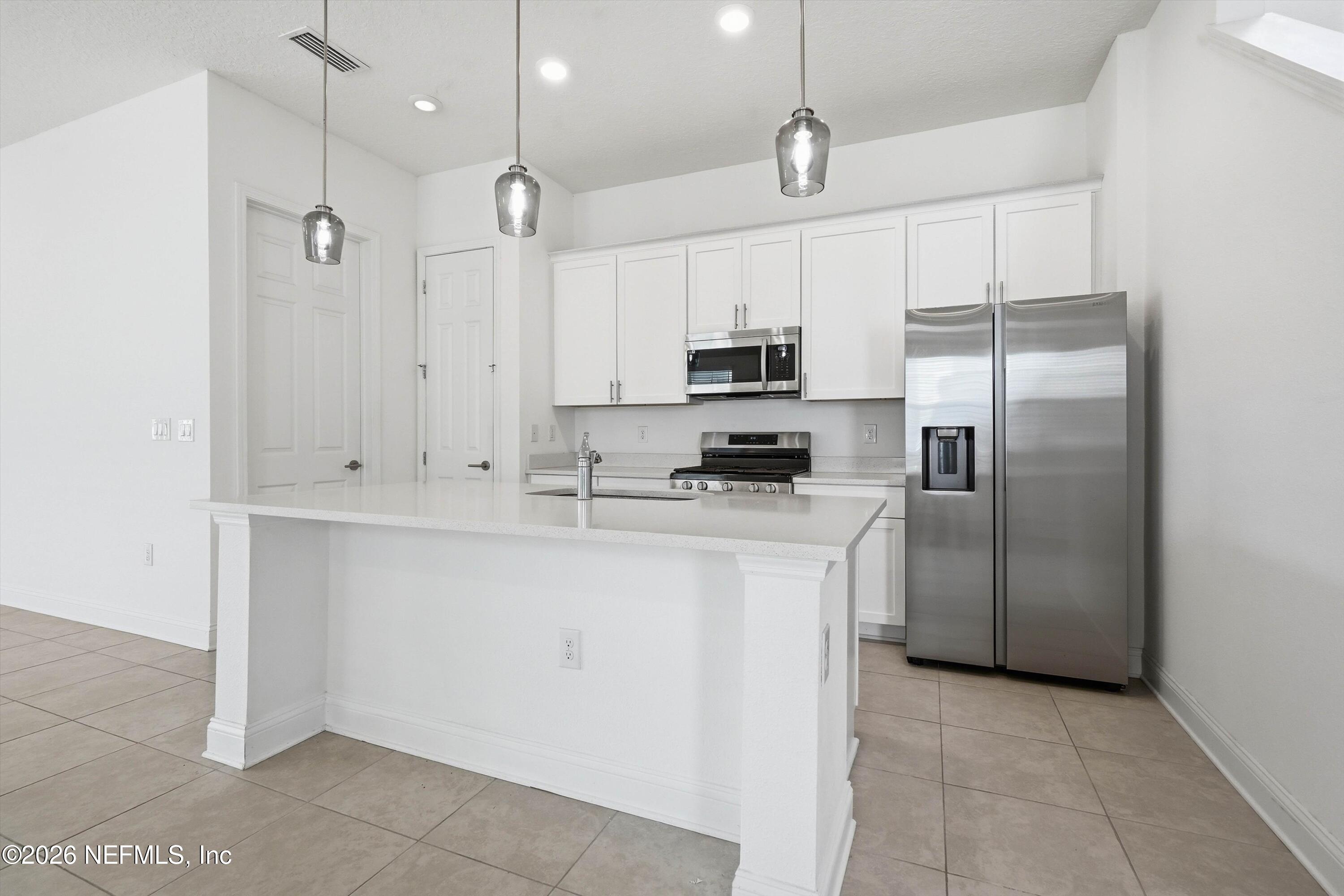 357 Rum Runner Way St. Johns, FL 32259 - Photo 6 of 52 05-Kitchen