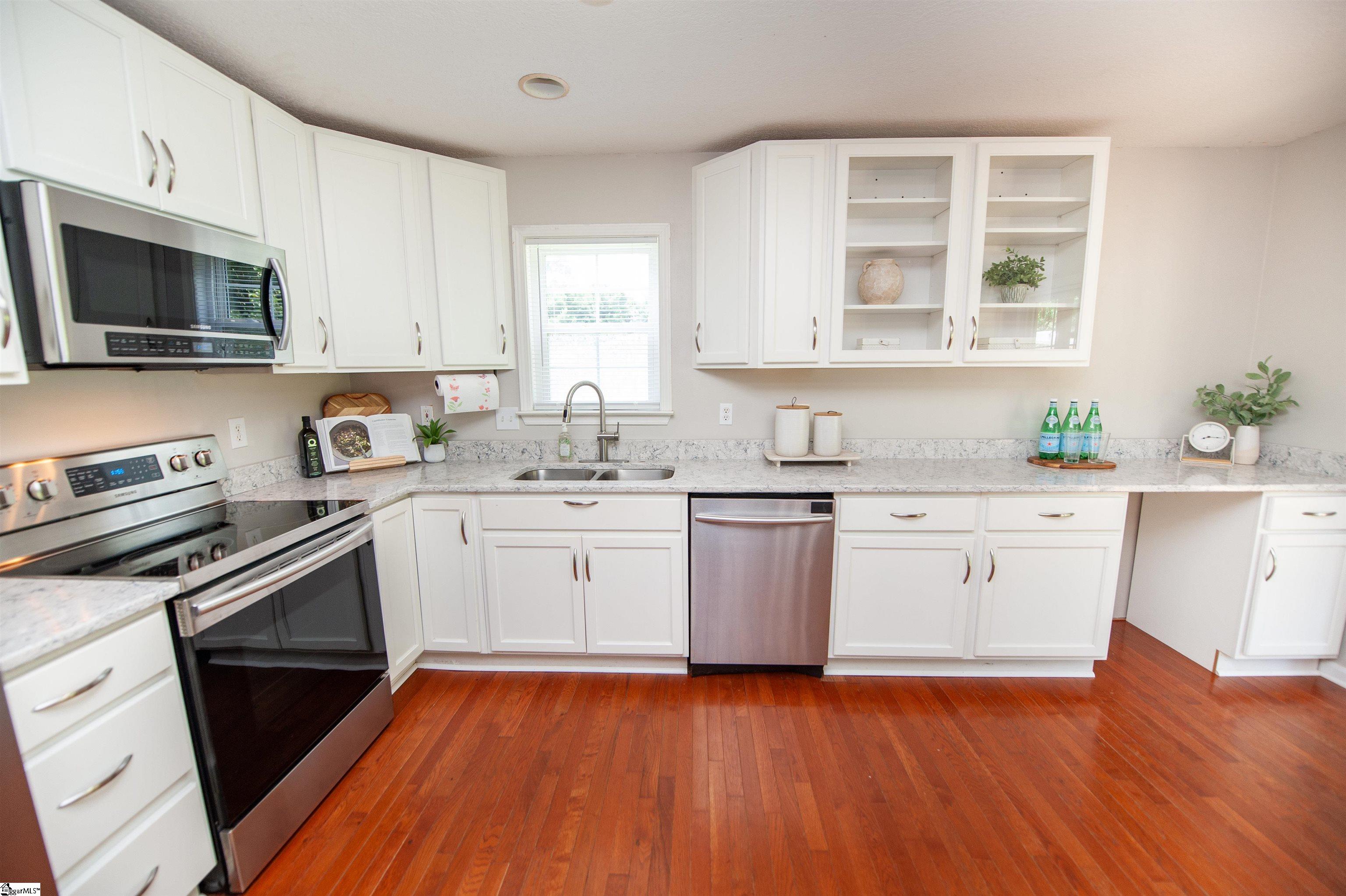 15 Becky Gibson Road Greer, SC 29651 - Photo 8 of 25