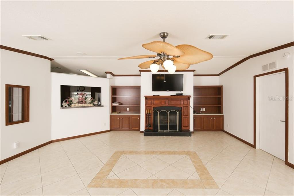 3644 Rossmere Road Port Charlotte, FL 33953 - Photo 11 of 40 Gallery Image 11