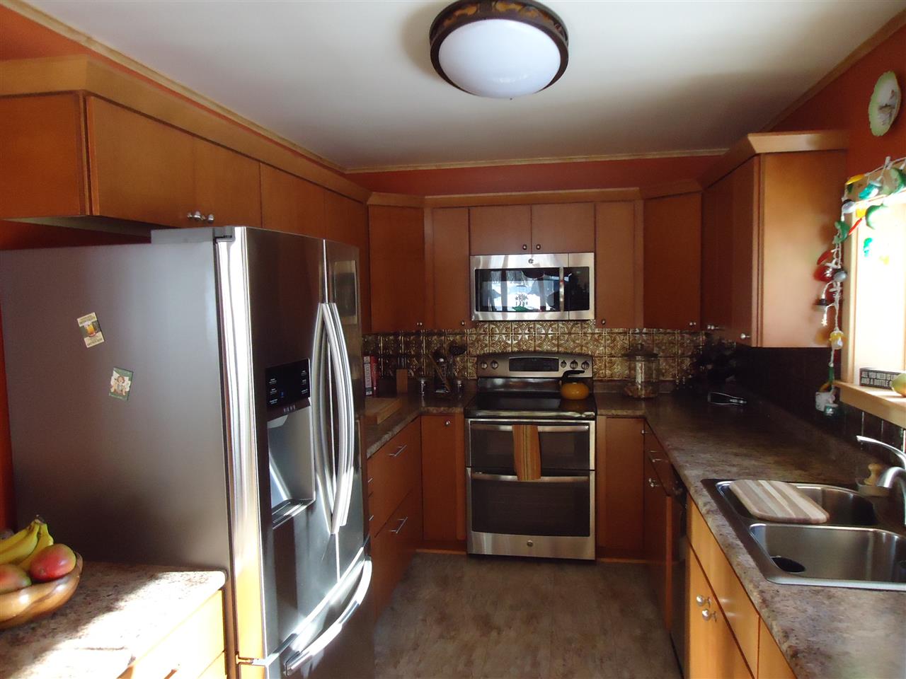 788 Lake Ninevah Road Mount Holly, VT 05758 - Photo 11 of 23