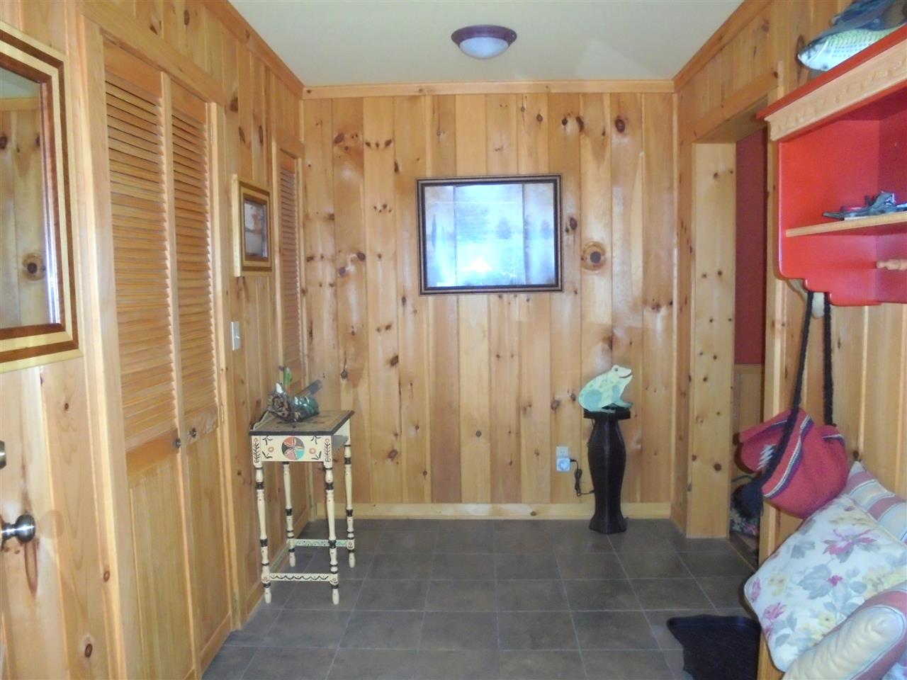 788 Lake Ninevah Road Mount Holly, VT 05758 - Photo 9 of 23