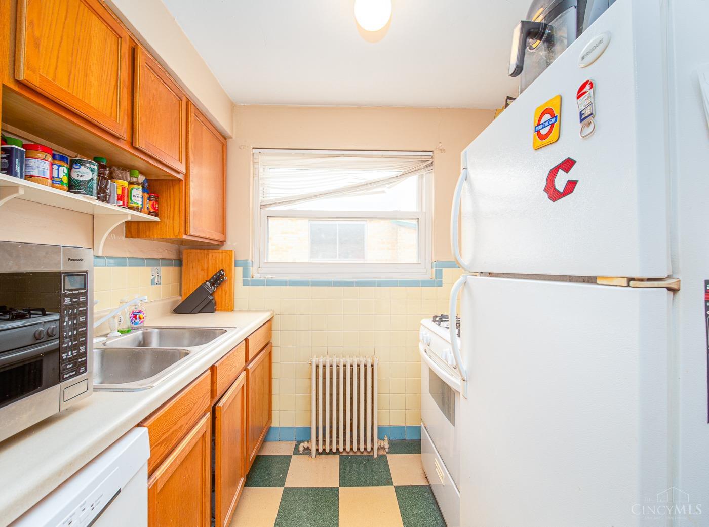526 Riddle Crest Lane Cincinnati, OH 45220 - Photo 21 of 44 Gallery Image 21