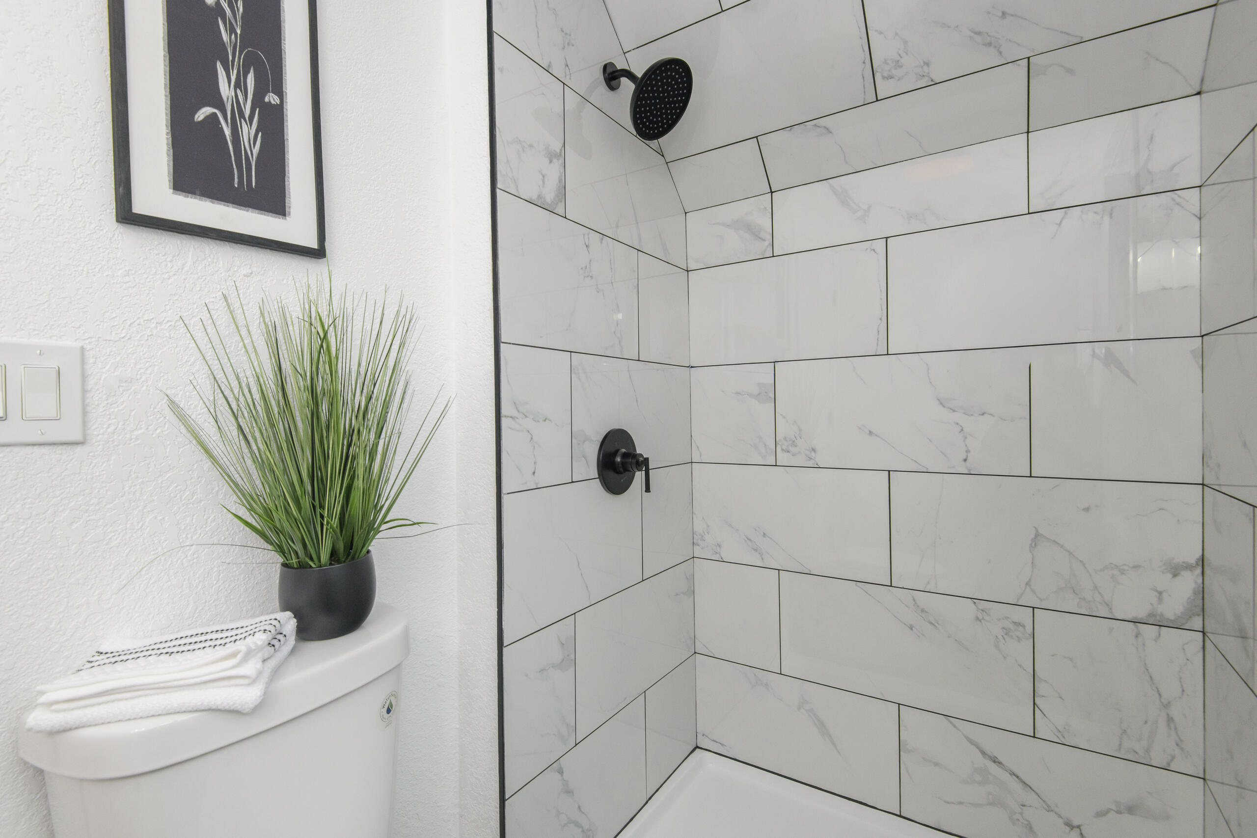 300 East Rosedale Avenue Milwaukee, WI 53207 - Photo 30 of 56 300 E Rosedale-33