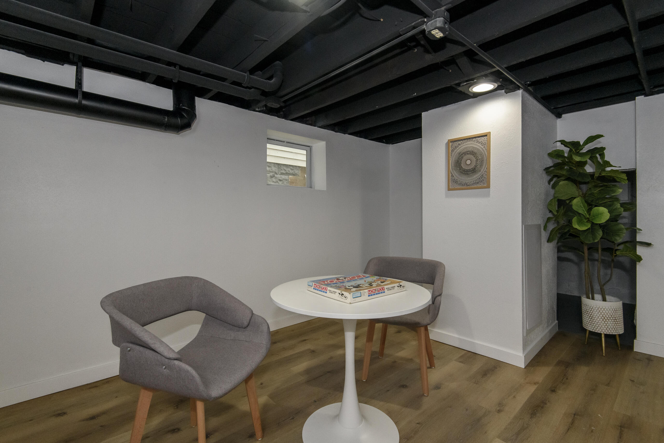 300 East Rosedale Avenue Milwaukee, WI 53207 - Photo 35 of 56 300 E Rosedale-38