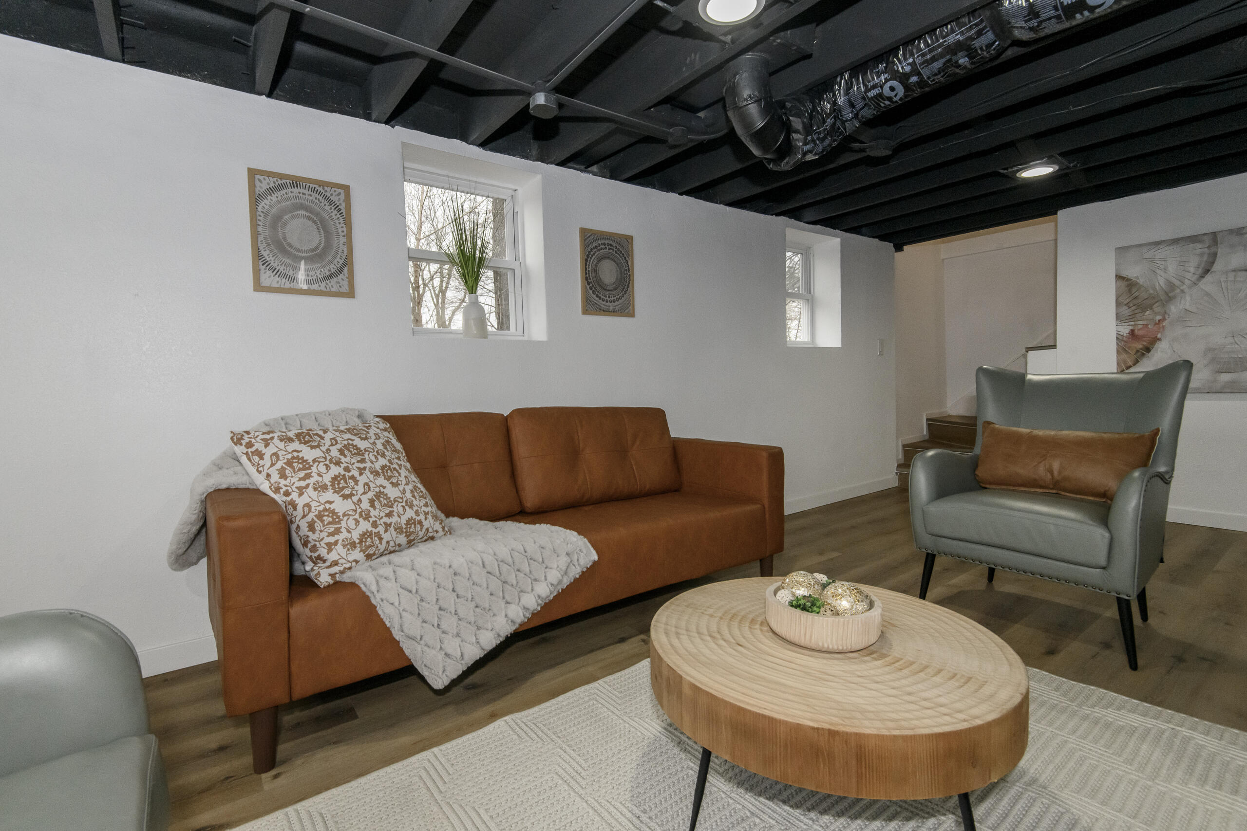 300 East Rosedale Avenue Milwaukee, WI 53207 - Photo 36 of 56 300 E Rosedale-39